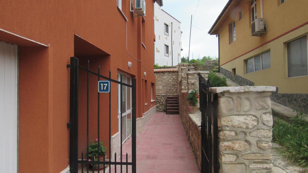 Apartment Crystal Balchik Exterior foto